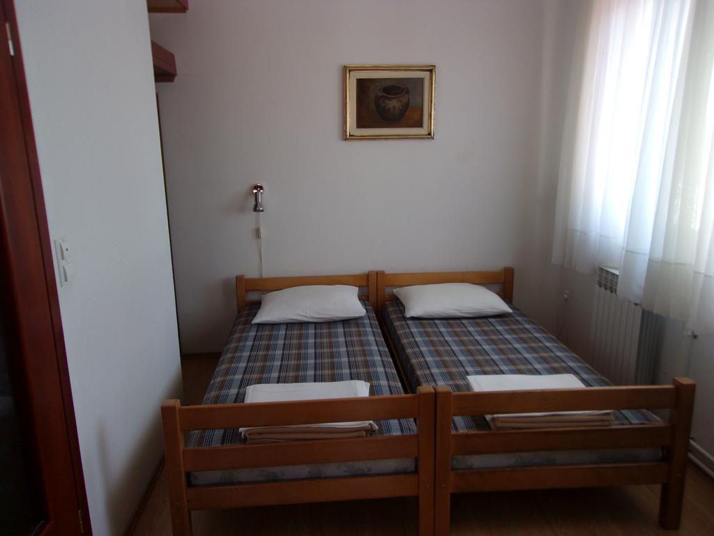 Tower House Hotel Sarajevo Bagian luar foto